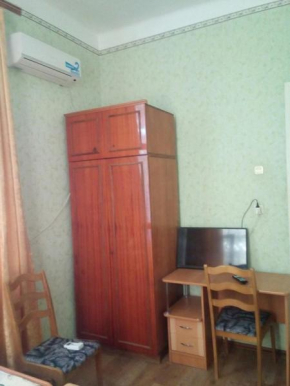 Guest House on Trudyashikhsya Street